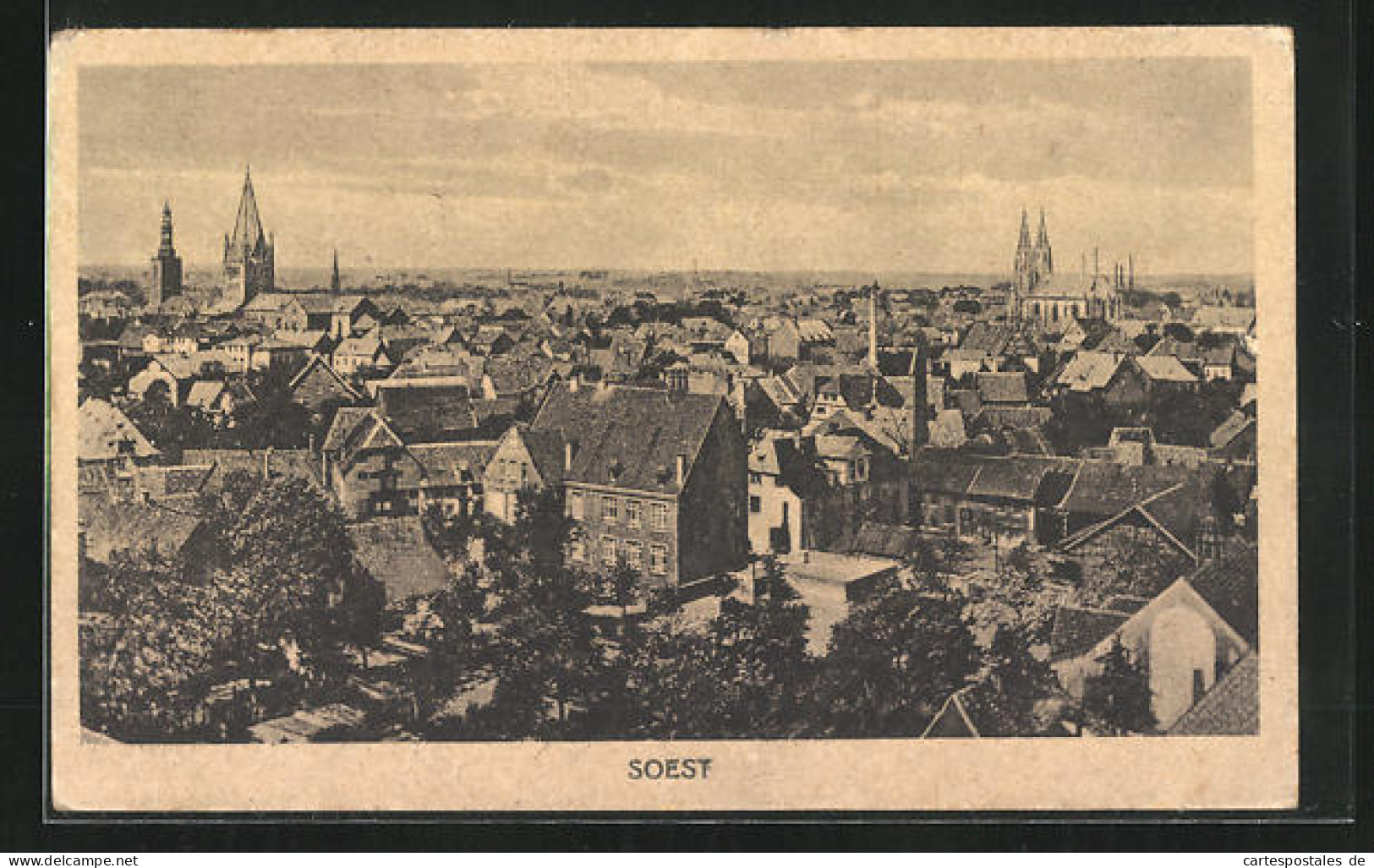 AK Soest, Blick über Den Ort Und Kirchen  - Soest