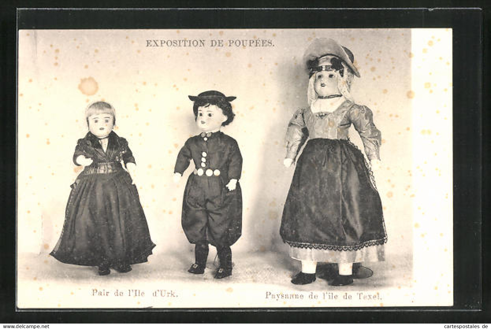 AK Exposition De Poupées, Pair De L'ille D'Urk, Paysanne De L'ile De Texel, Puppen In Trachtenkleidung  - Oblitérés
