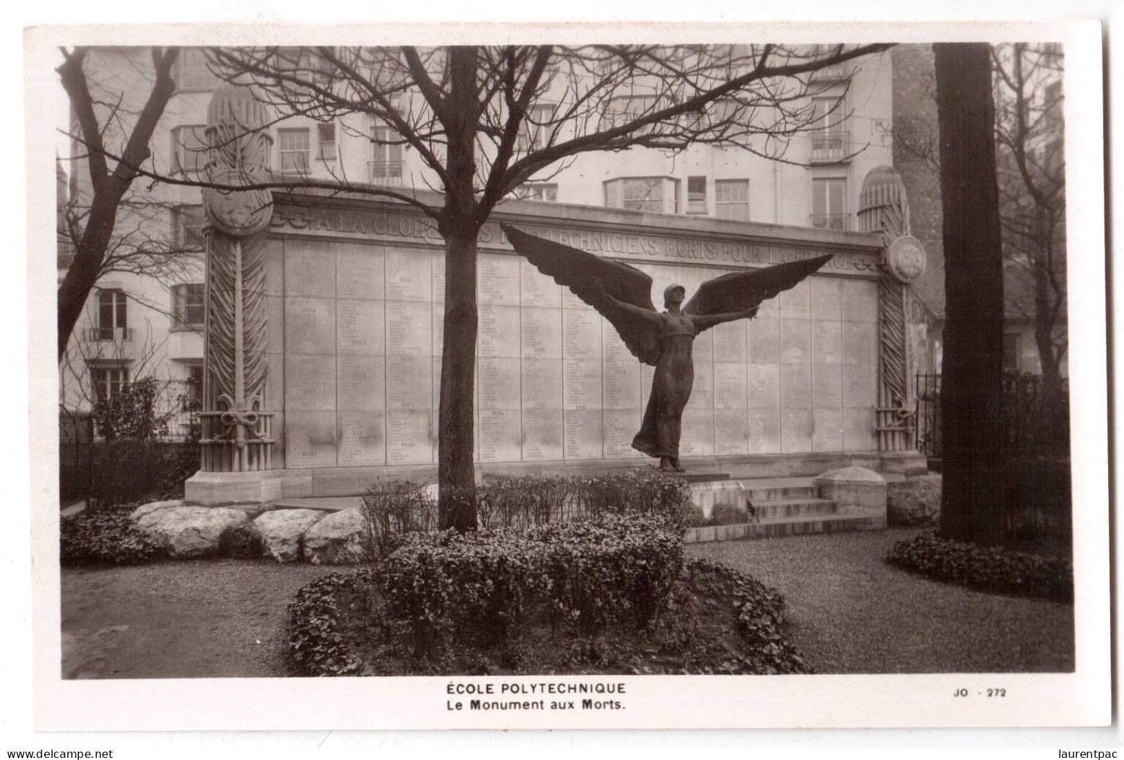 Paris - Ecole Polytechnique - Le Monument Aux Morts - édit. Aéro Photo 272 + Verso - Enseignement, Ecoles Et Universités