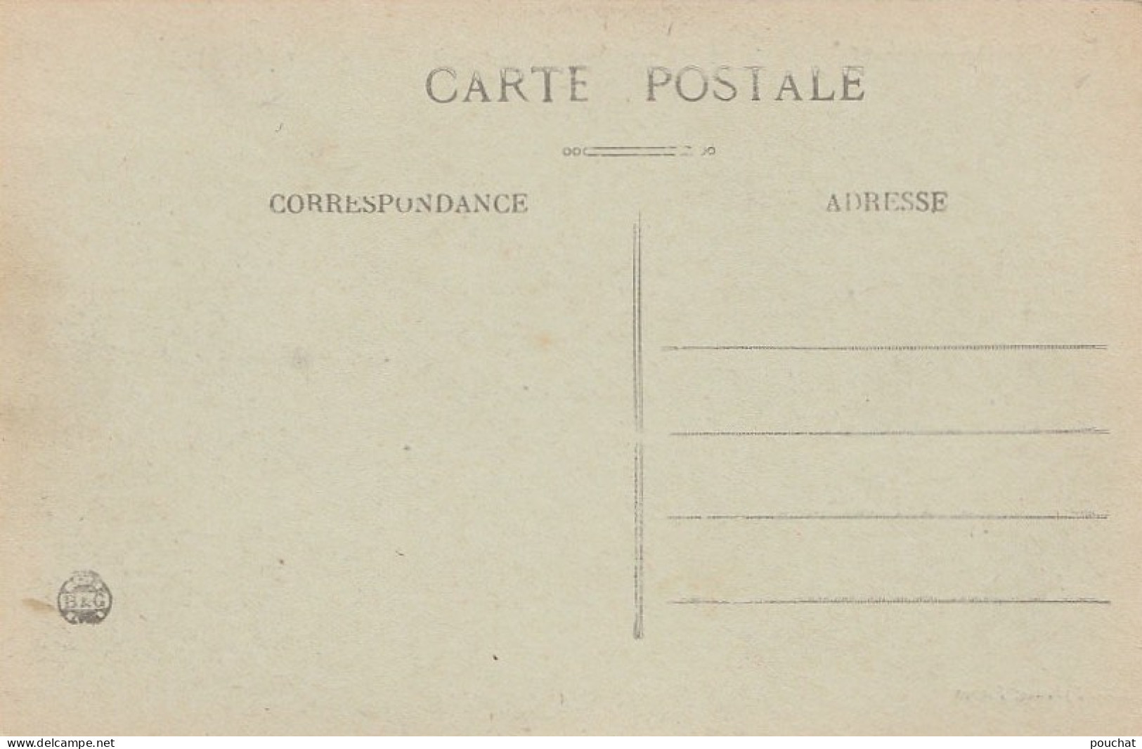 B7- 19) EYGURANDE - MERLINES  (CORREZE) ABORDS DE LA GARE  - (ANIMEE - VILLAGEOIS - 2 SCANS) - Eygurande