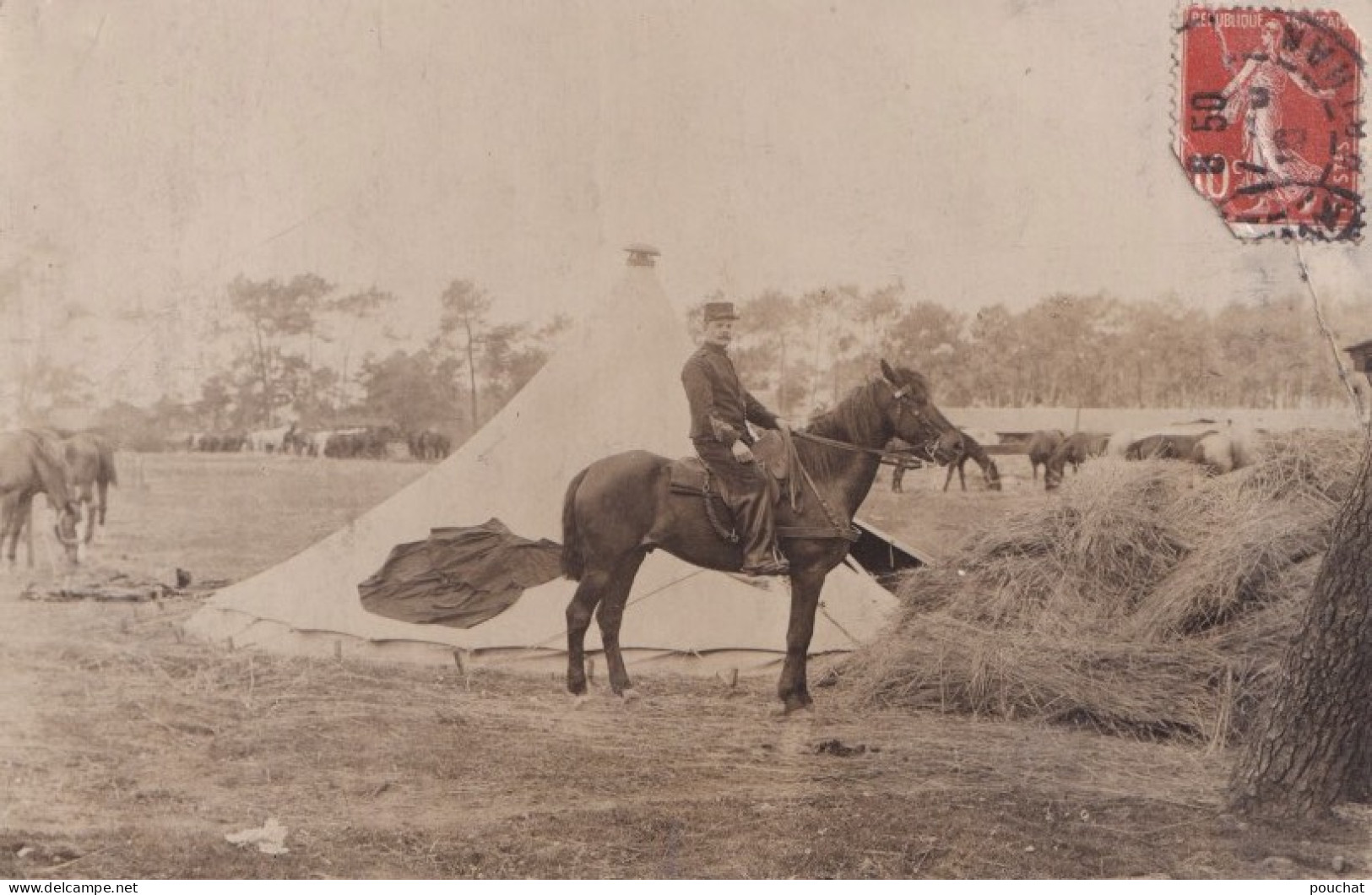 C6-56) CAMP DE COETQUIDAN - CARTE PHOTO - MILITAIRE - CAVALIER DU 10 EME REGIMENT - 8 EME BATTERIE - 1910 - ( 2 SCANS ) - Guer Coetquidan