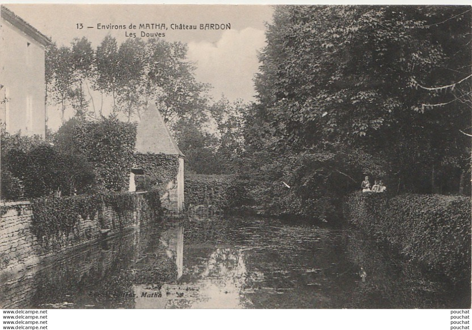 W13-17) ENVIRONS DE MATHA - CHATEAU BARDON - LES DOUVES  - (ANIMEE - 2 SCANS) - Matha