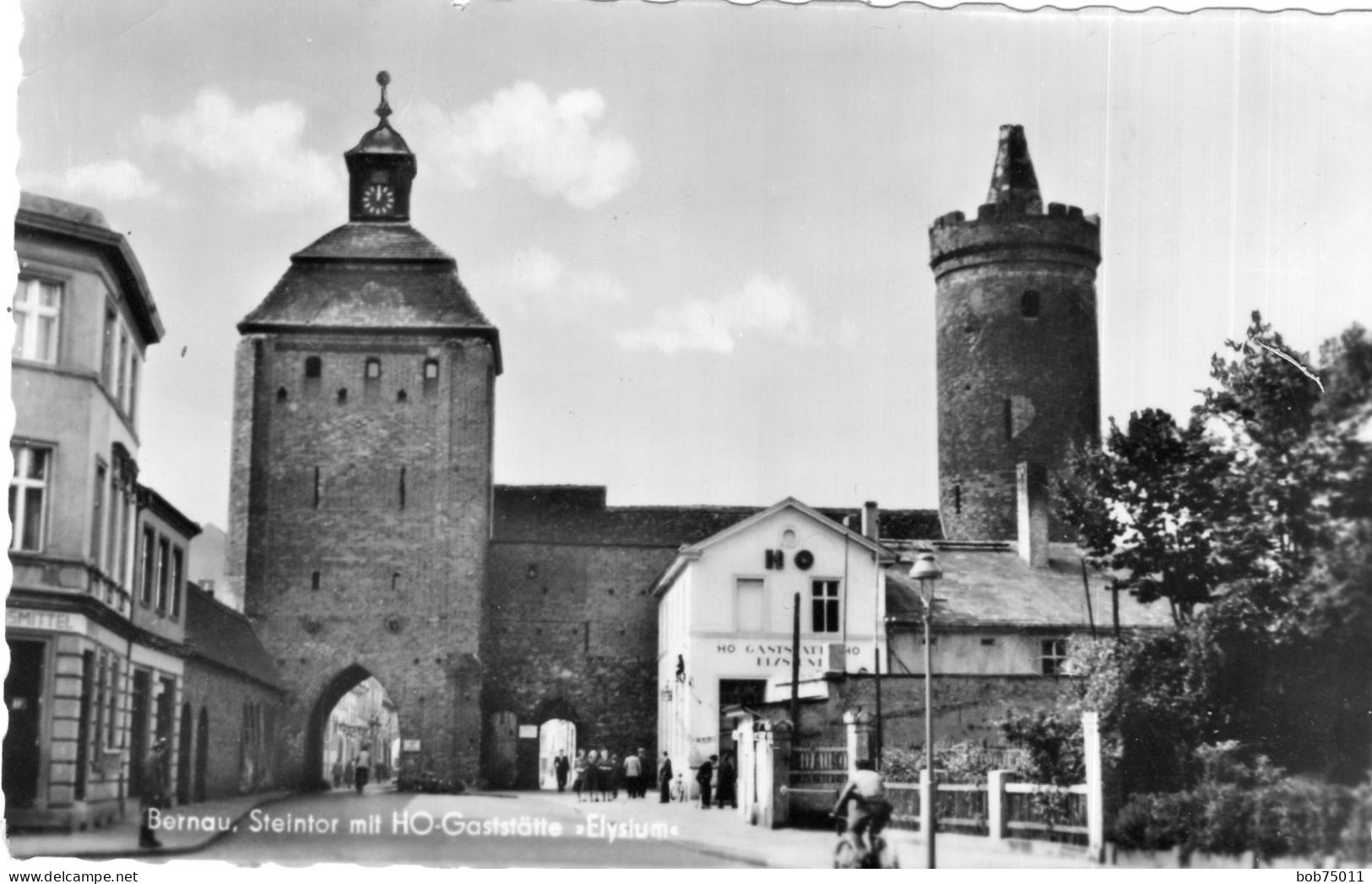 Bernau , Steintor Mit H O-Gaststatte Elysium - Bernau