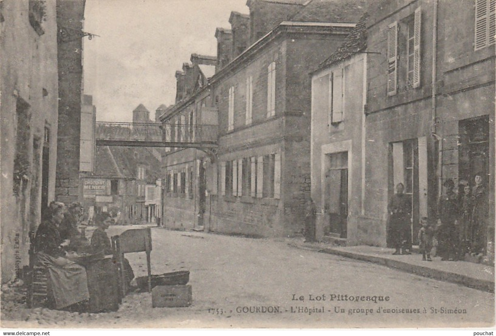 Z17- 46) GOURDON (LOT) L'HOPITAL - UN GROUPE D'ENOISEUSES A ST SIMEON  - (2 SCANS) - Gourdon