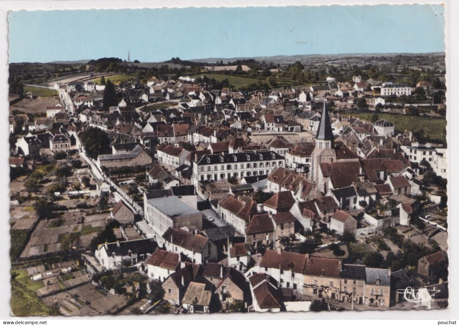 Y6-23) AUZANCES (CREUSE) VUE GENERALE AERIENNE - 1966 - ( 2 SCANS ) - Auzances