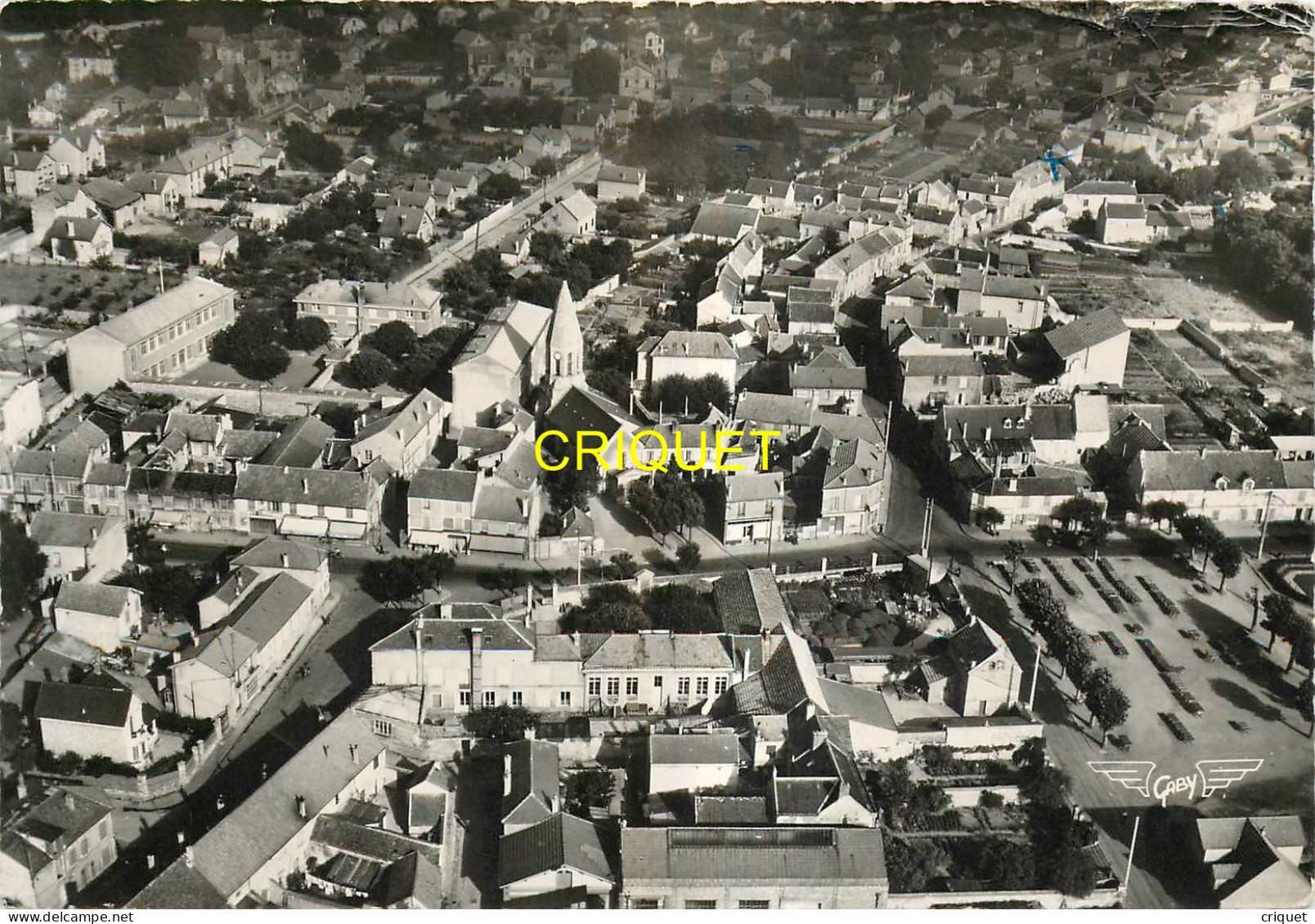 78 Achères, L'Eglise Et Le Bourg, Belle Vue Aérienne Pas Courante - Acheres