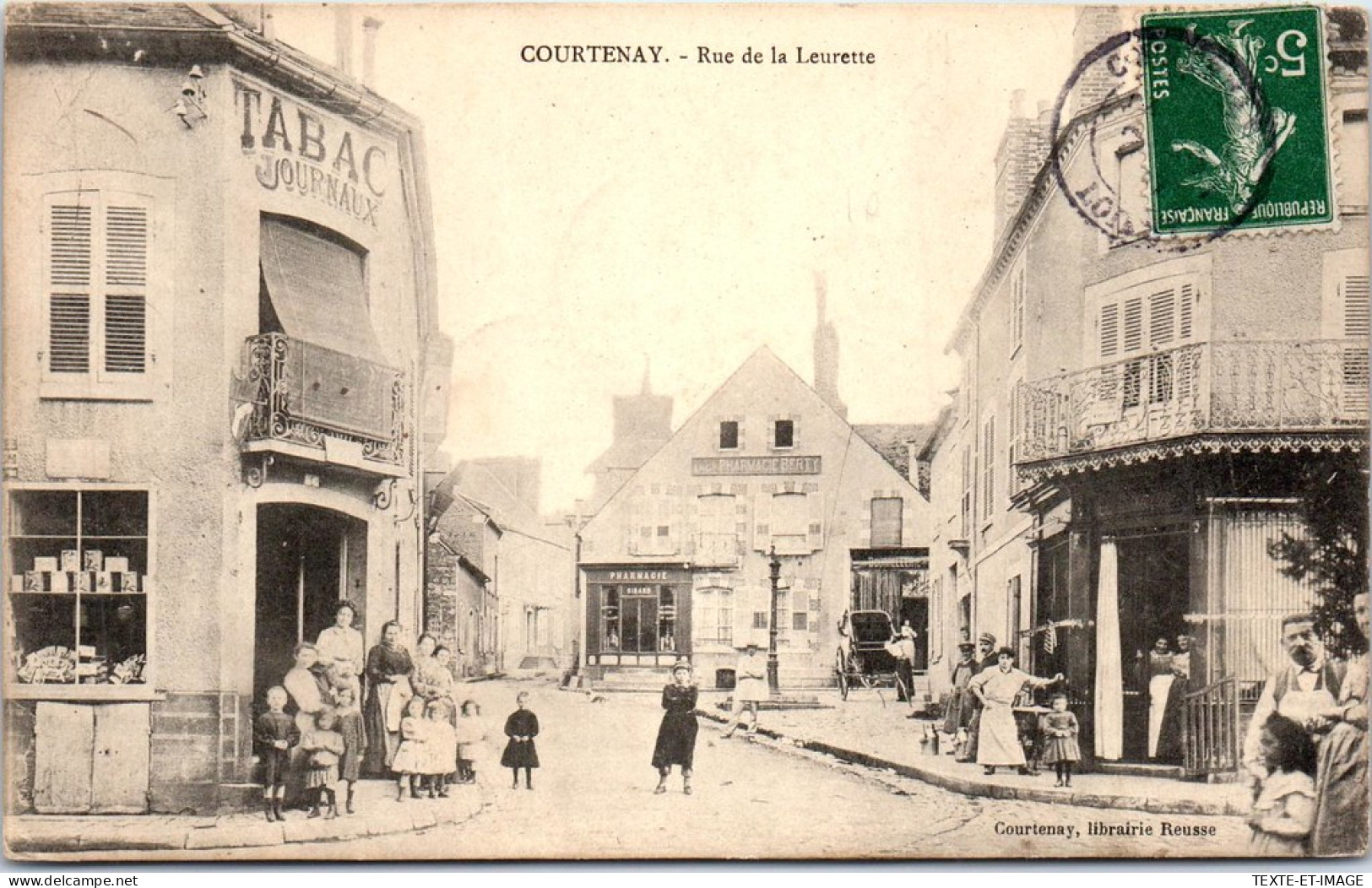 45 COURTENAY - Rue De La Leurette.  - Courtenay