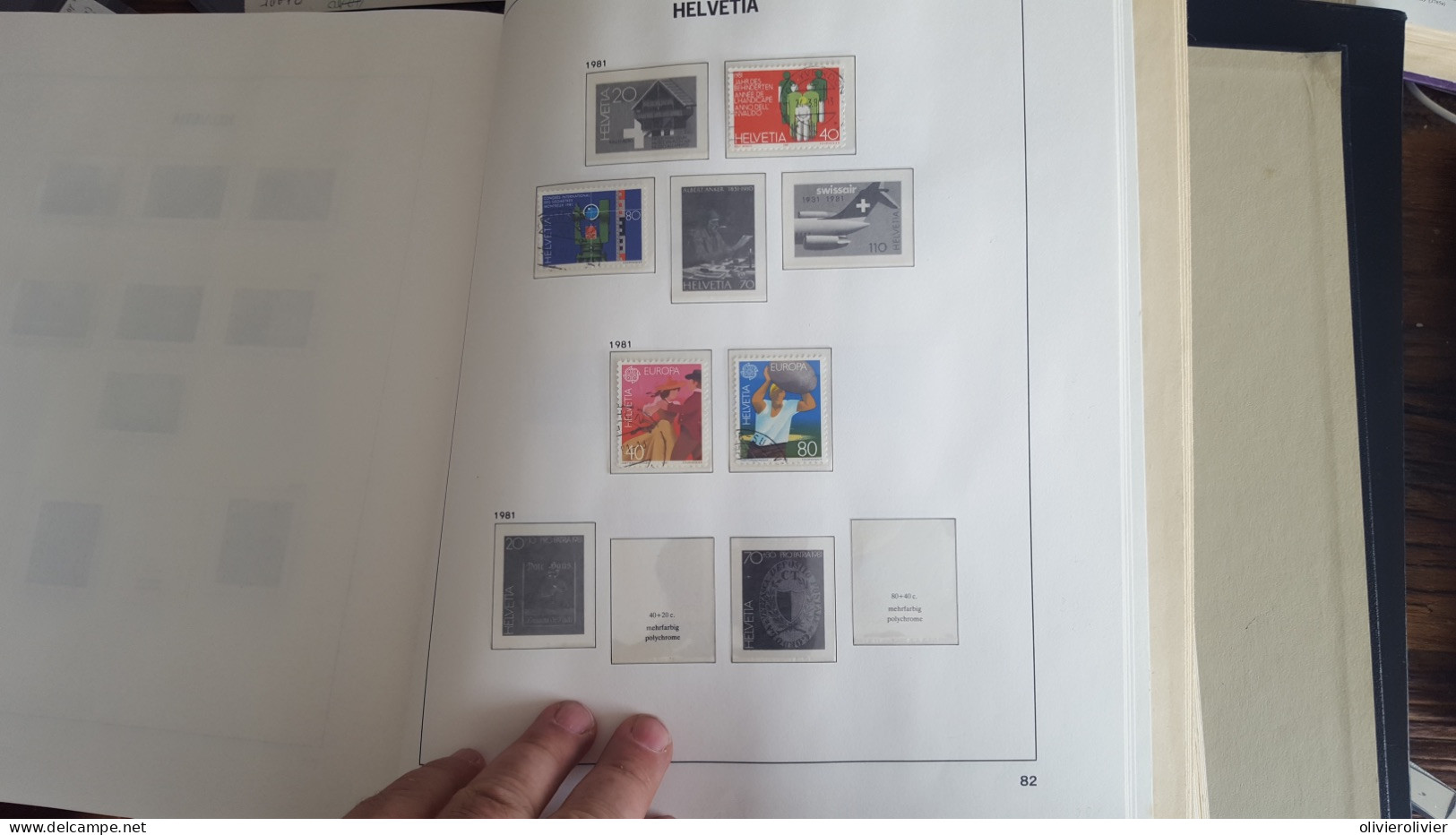 REF A064 ALBUM ET COUVERTURE DAVO SUISSE TIMBRE TOUT ETATS ENVOI EN COLLISIMO 10 EUROS