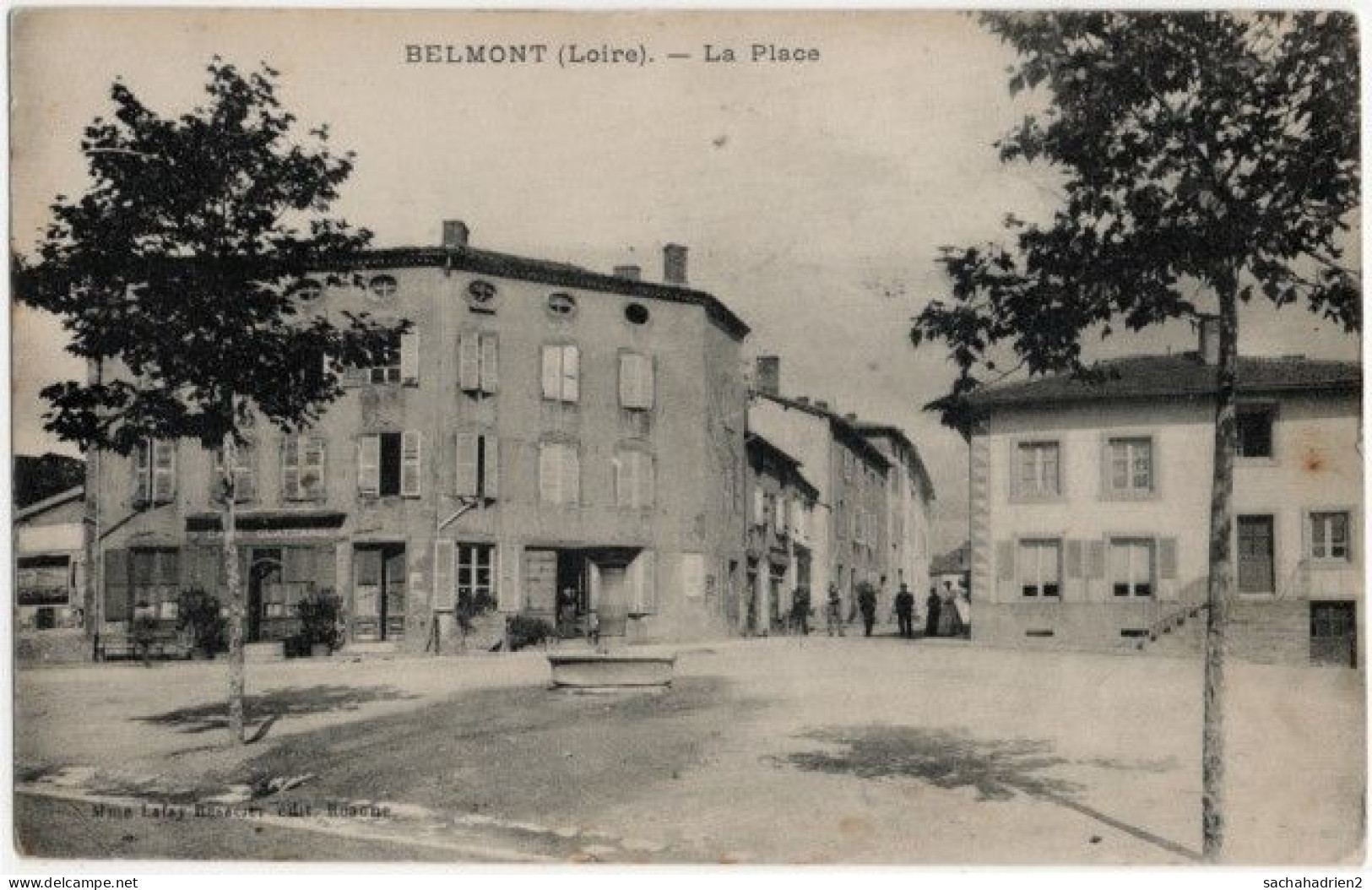 42. BELMONT. La Place - Belmont De La Loire