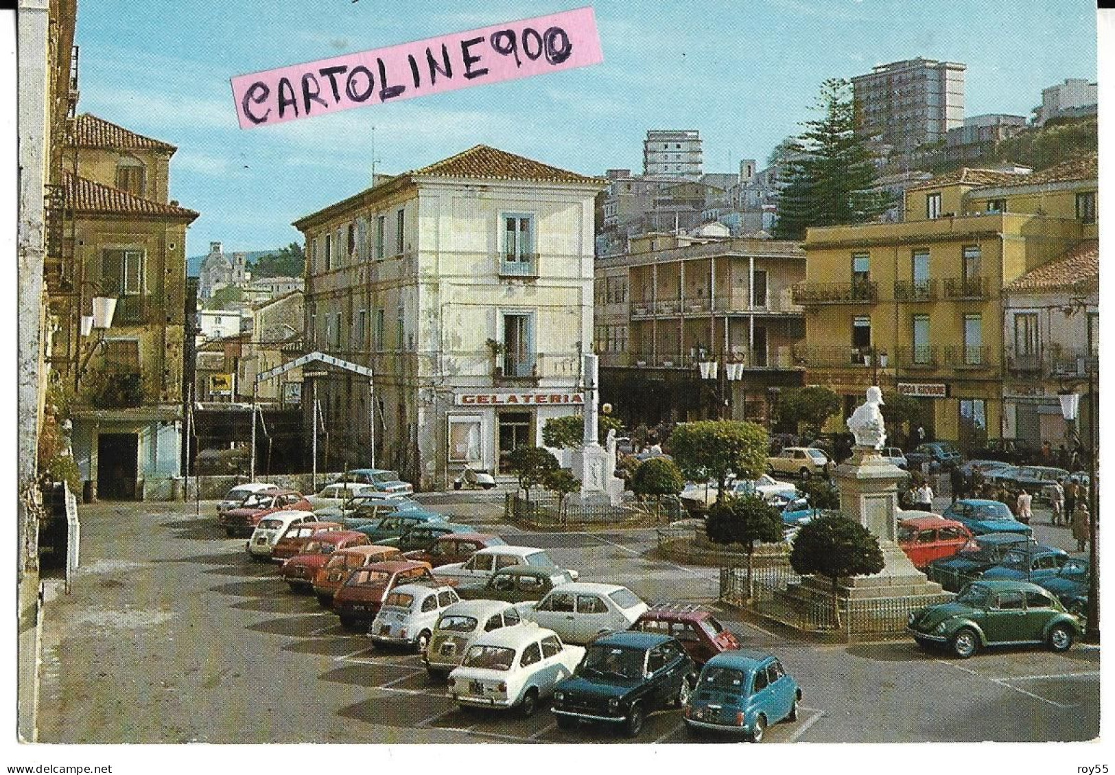 Calabria-vibo Valentia-pizzo Calabro Piazza Umberto I Animatissima Veduta Piazza Case Negozi Molte Auto Epoca Anni 60 70 - Autres & Non Classés