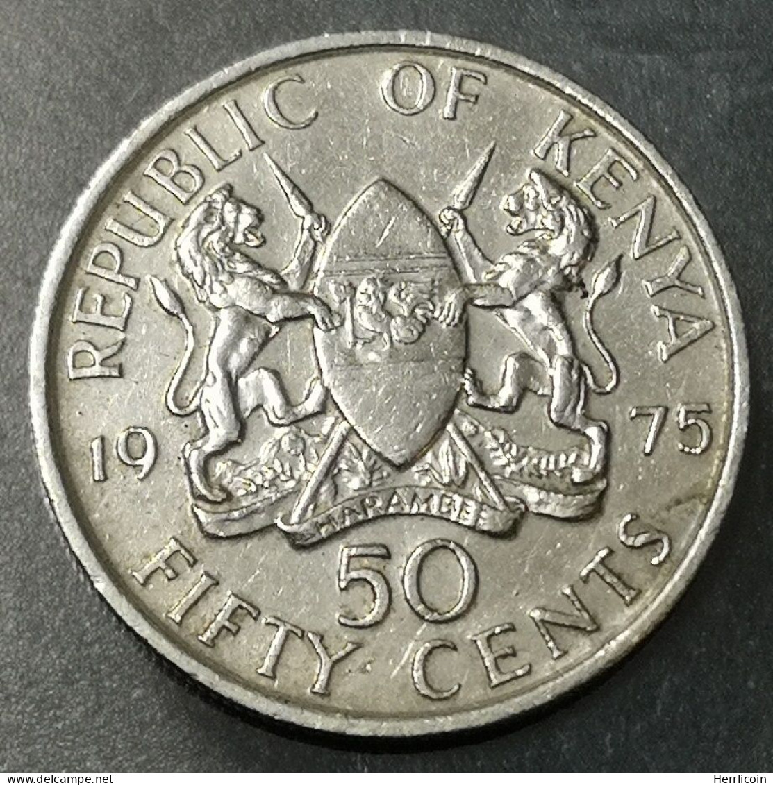 Monnaie Kenya - 1975   - 50 Cents Jomo Kenyatta avec Légende - Kenya