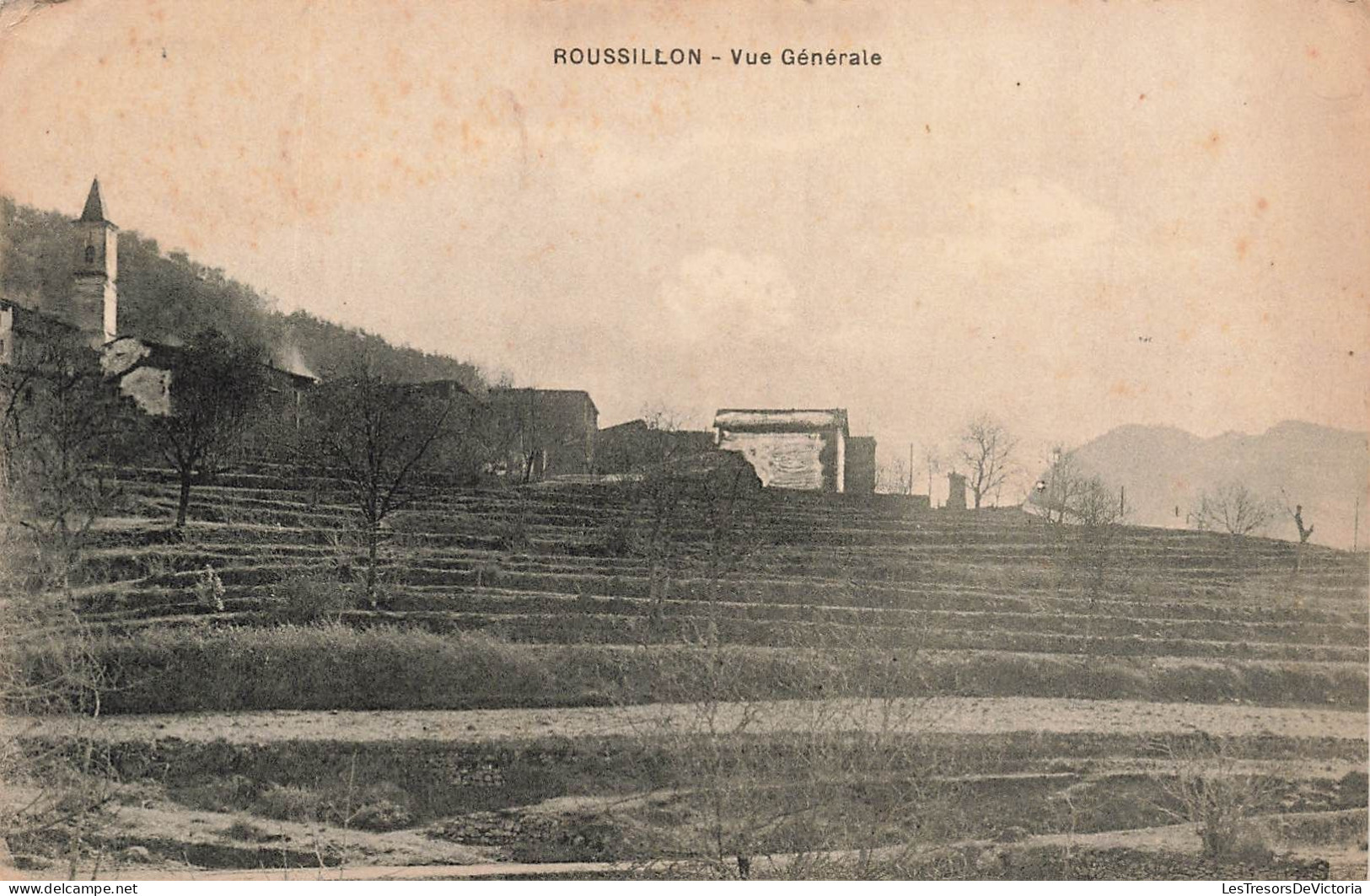 FRANCE - Roussillon - Vue Générale - Maisons - église - Arbres - Vue Sur La Ville - Carte Postale Ancienne - Roussillon