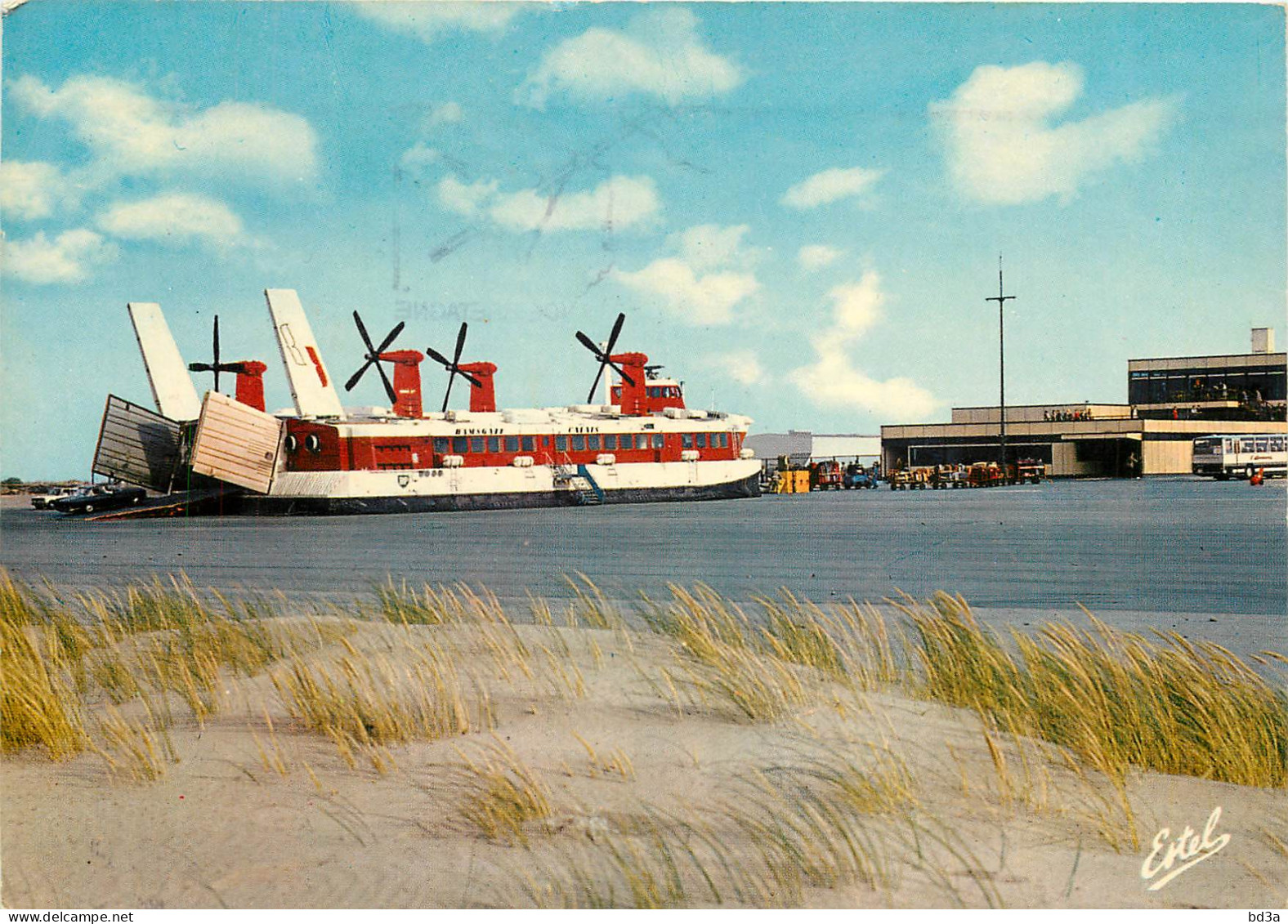 AEROGLISSEUR CALAIS L'HOVERPORT - Aerodeslizadores