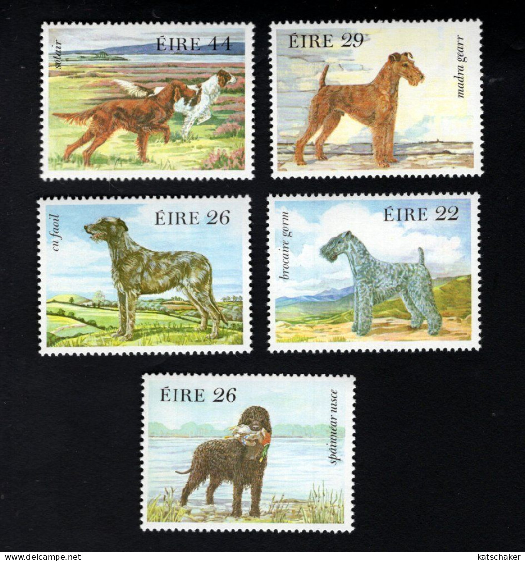 2000278493 1983  SCOTT 563 567 (XX) POSTFRIS  MINT NEVER HINGED -  DRAWINGS OF DOGS BY WENDY WALSH - Unused Stamps