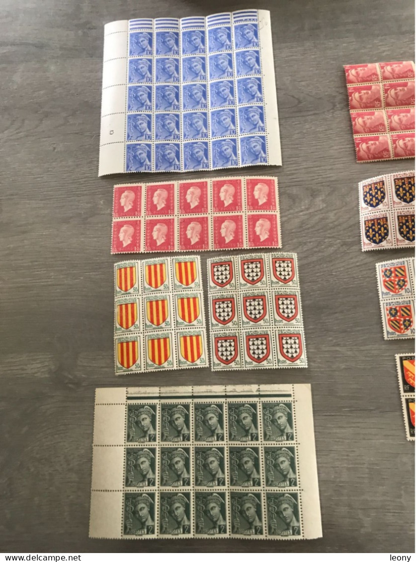 TIMBRES DIVERS  De FRANCE - NEUFS** - Lots & Kiloware (max. 999 Stück)