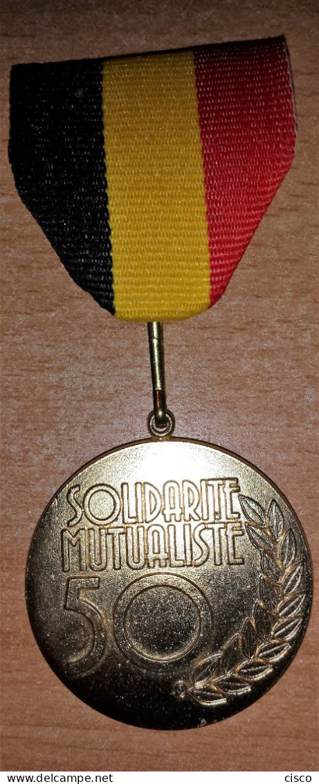 BELGIQUE Médaille Des Mutualités Chrétiennes - Commémoration Des 50 Ans De Solidarité Mutualiste - Belgien