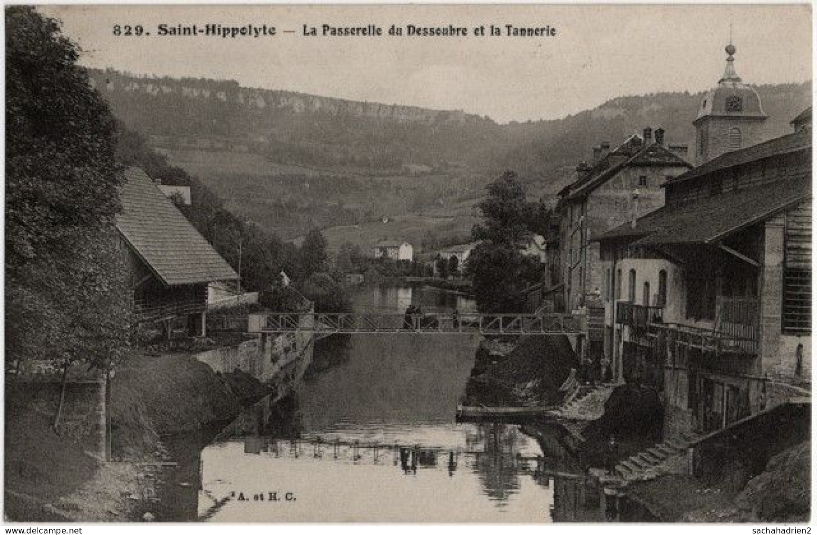 25. SAINT-HIPPOLYTE. La Passerelle Du Dessoubre Et La Tannerie. 829 - Saint Hippolyte