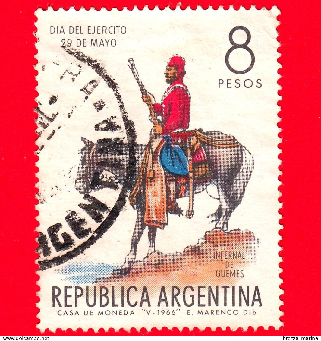 ARGENTINA - Usato - 1966 - Giornata Dell'Esercito - Cavaliere Del Reggimento 'Infernal De Güemes' - 8 - Used Stamps