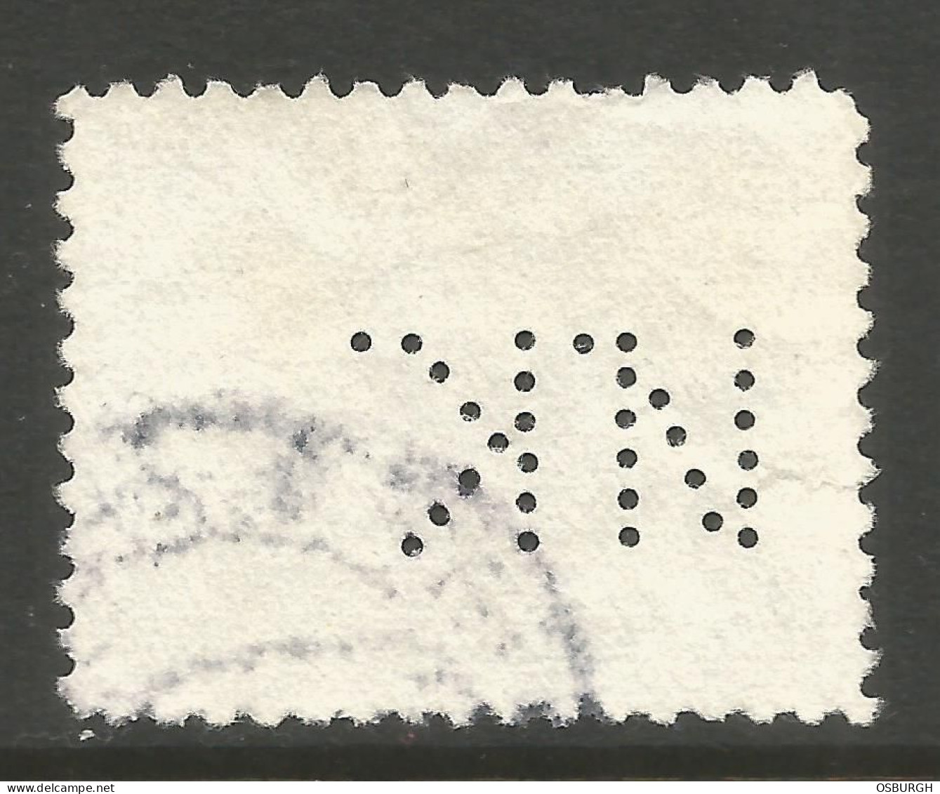 CZECHOSLOVAKIA. 2Kc ARRAS MONUMENT PERFIN NK. - Used Stamps