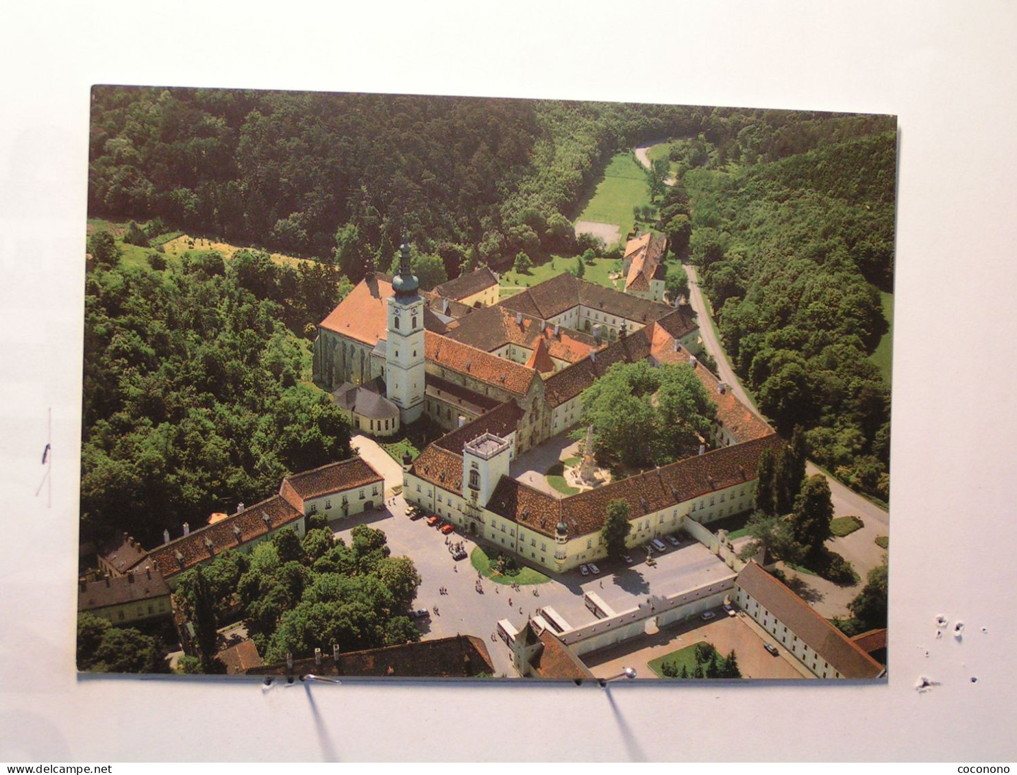 Stift Heiligenkreuz - Im Wienerwald - - Heiligenkreuz