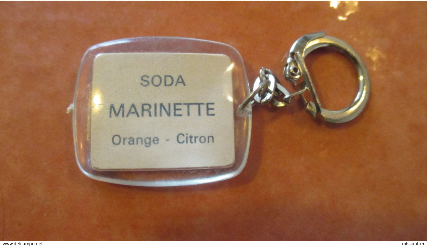 Porte Clé Vintage Soda Marinette - Porte-clefs