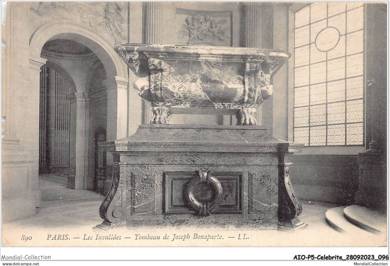 AIOP5-CELEBRITE-0426 - Paris - Les Invalides - Tombeau De Joseph Bonaparte - Personnages Historiques