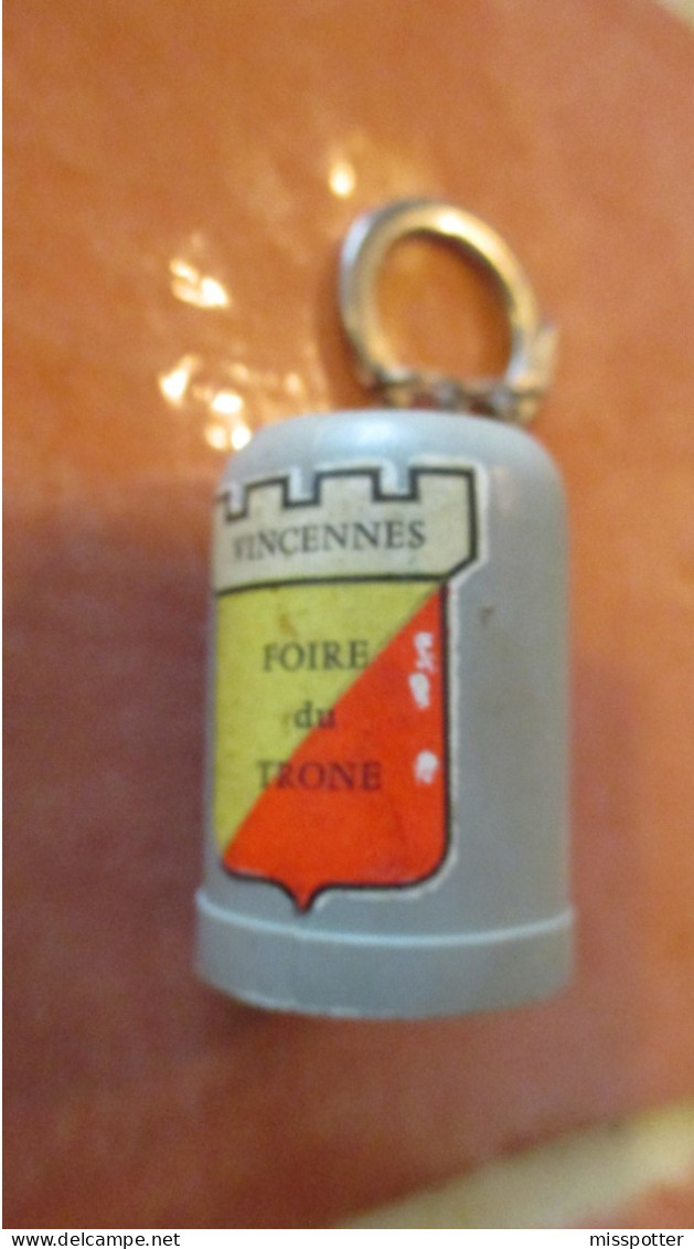 Porte Clé Vintage Chope Foire Du Trône Vincennes - Llaveros