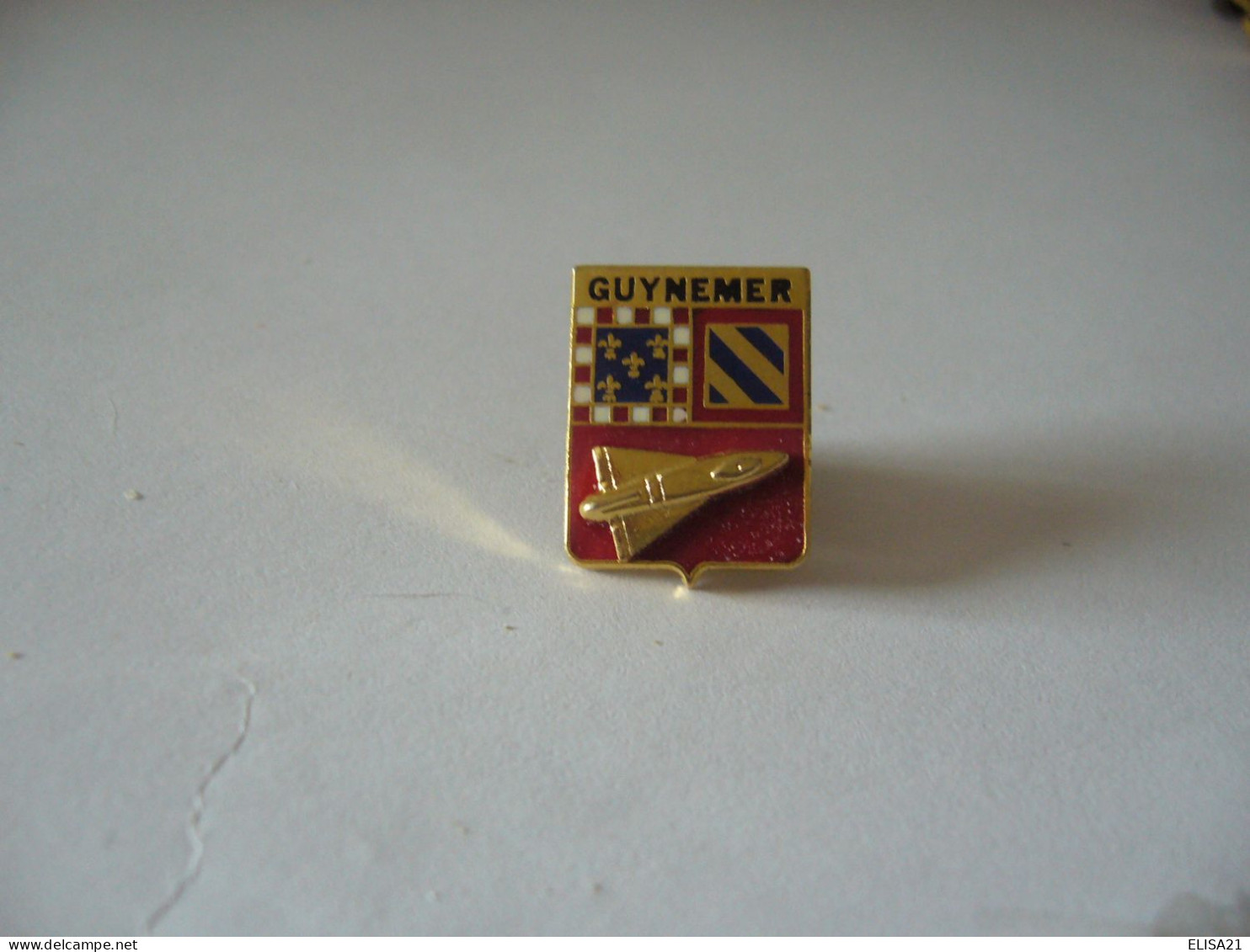 PIN'S PINS PIN PIN’s ピンバッジ GUYNEMER LONGVIC  21 COTE D'OR - Army