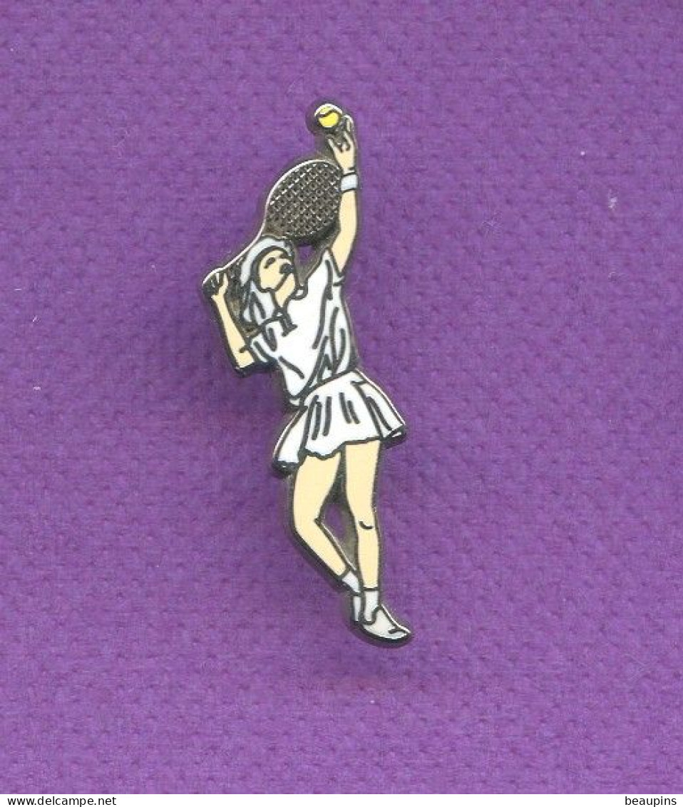 Superbe Pins Joueuse De Tennis Femme Fille Pin Up Zamac N839 - Tenis