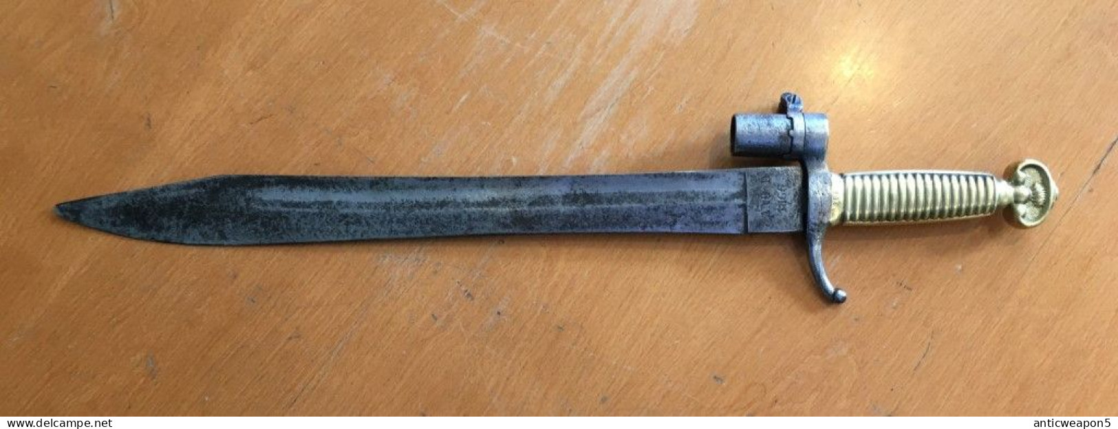 Très Rare Baïonnette Espagne Very Rare Spain Bayonet M1866 (716) - Armes Blanches