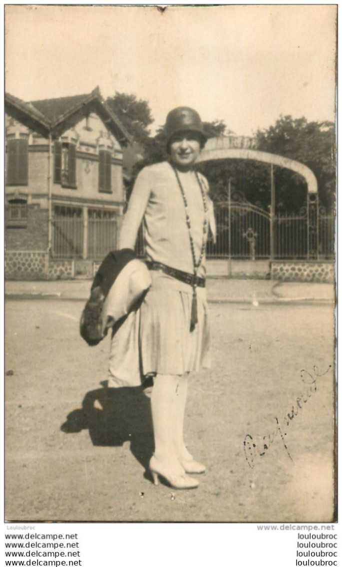 CARTE PHOTO FEMME - To Identify