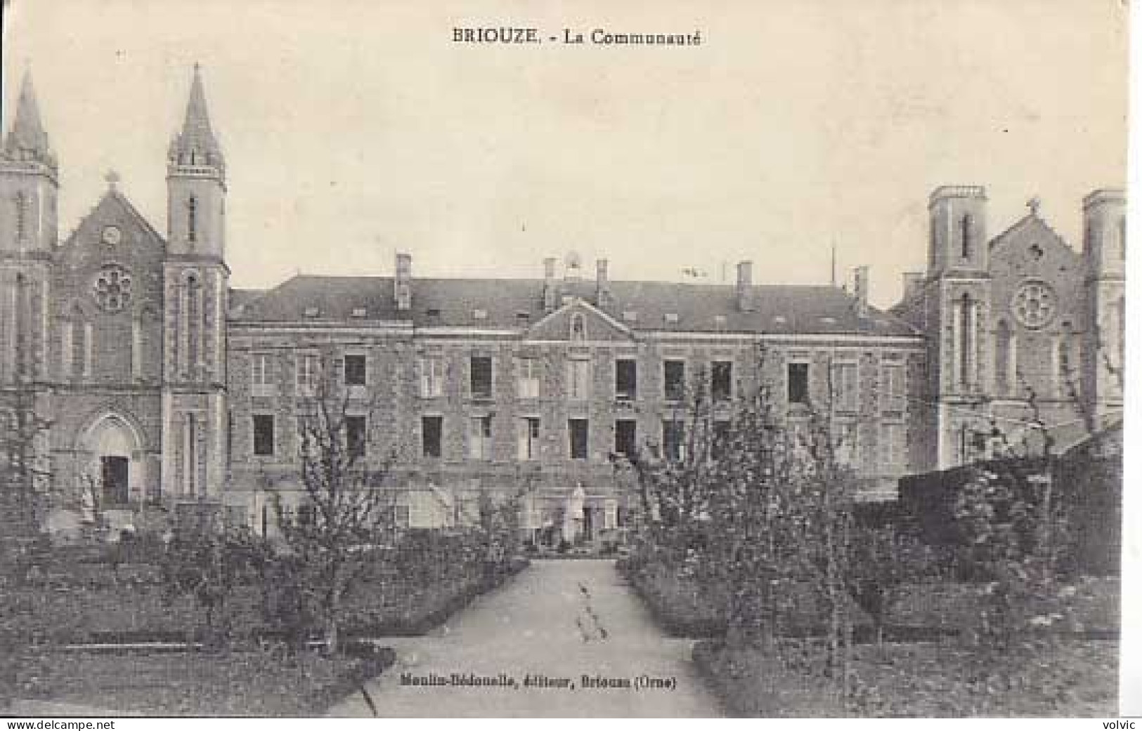 61 - BRIOUZE - La Communauté - Briouze