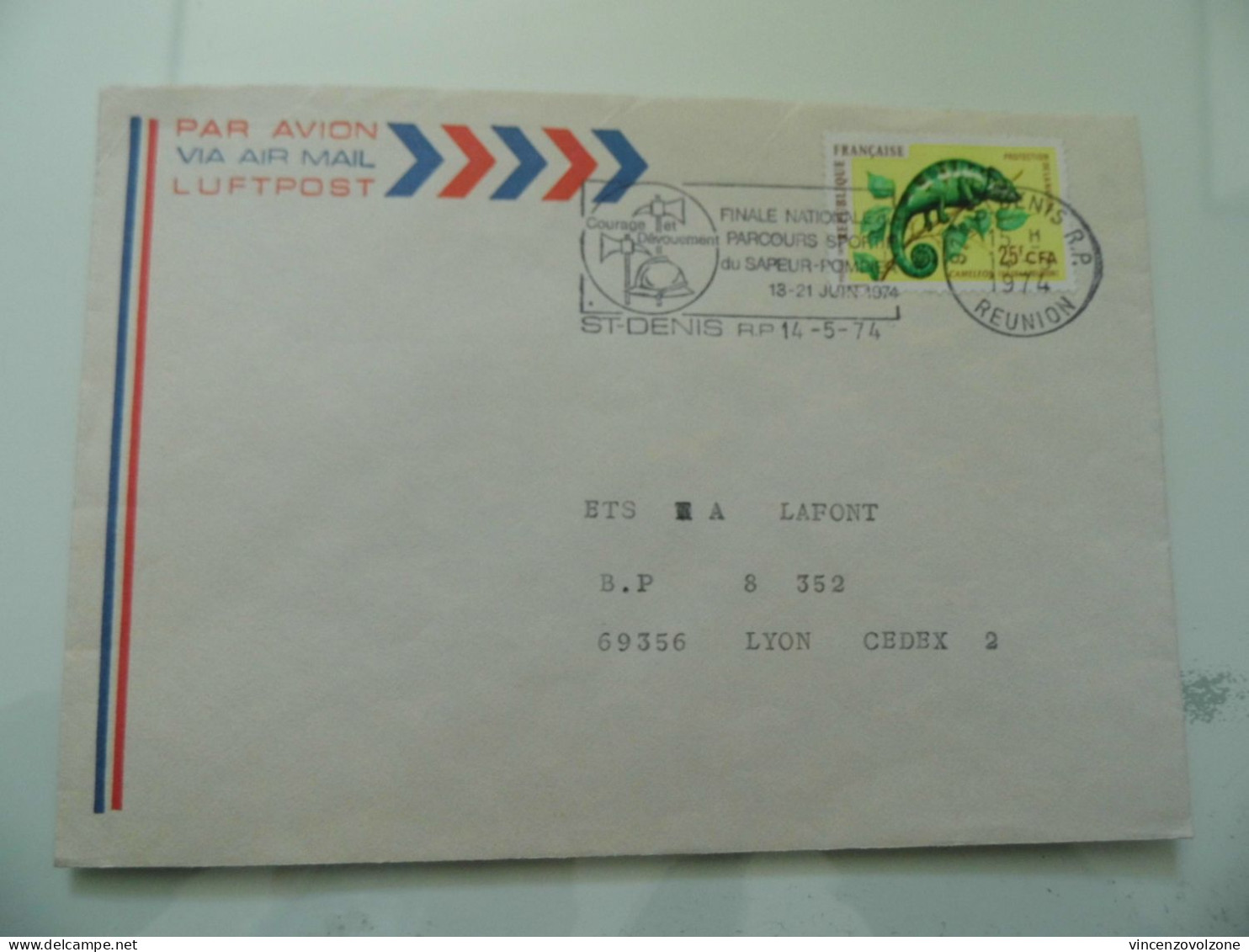 Busta Viaggiata Per La Francia Da REUNION 1975 - Briefe U. Dokumente