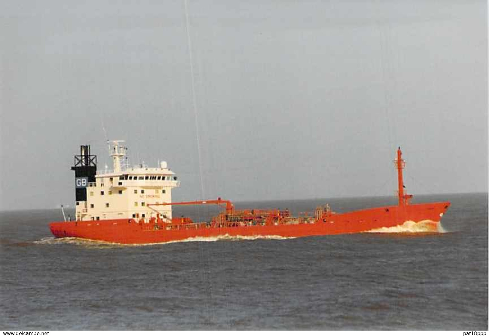 Lot De 100 BATEAUX DE COMMERCE - Photos Couleur Format CPM Cargo Ferry Merchant Ship Tanker Carrier Boats 1980-2000 - 100 - 499 Postcards