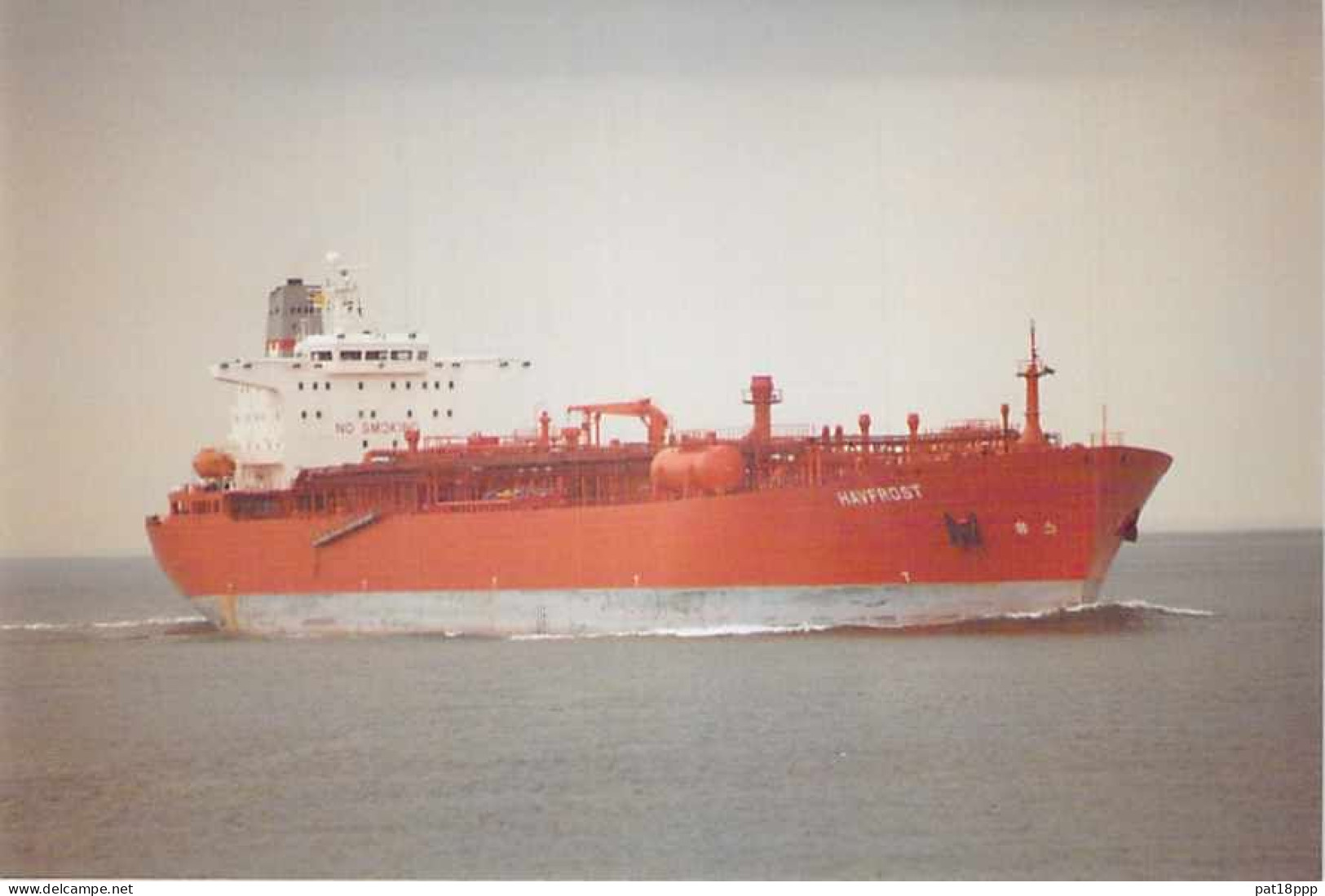 Lot de 100 BATEAUX DE COMMERCE - Photos couleur format CPM Cargo Ferry Merchant Ship Tanker Carrier Boats 1980-2000