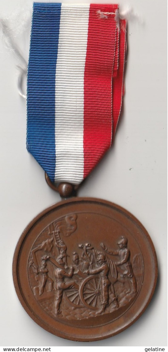 MEDAILLE MILITAIRE GROS MODULE 5 CM - France