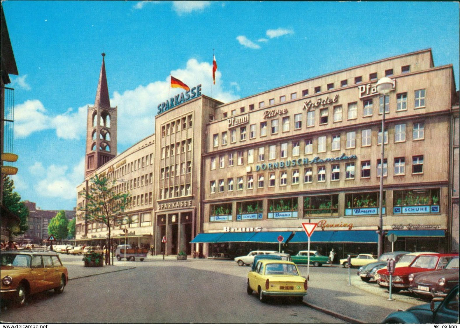 Gelsenkirchen Neumarkt, Sparkasse Bank, Div. Auto Fabrikate 1970 - Gelsenkirchen