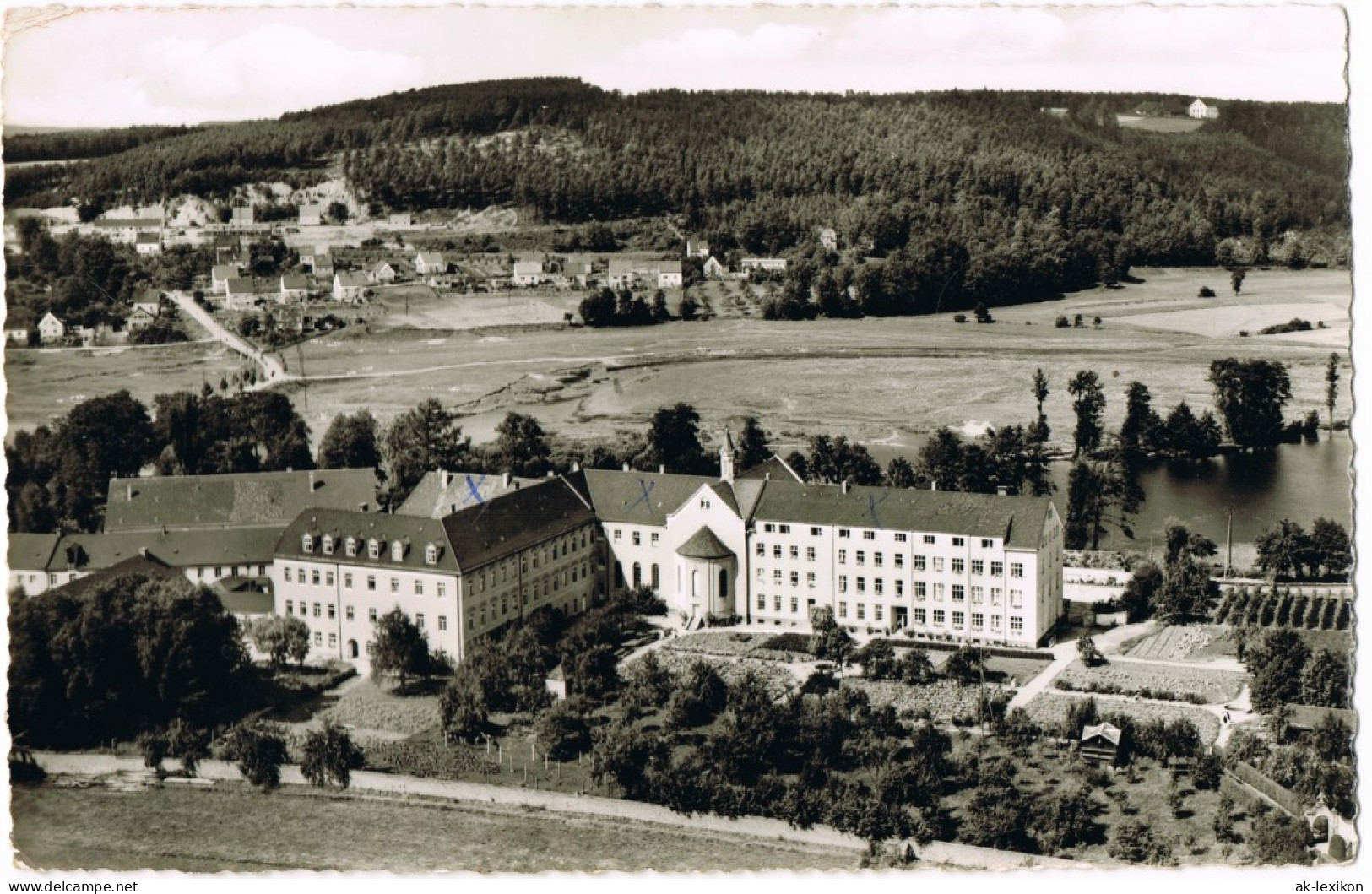 Schwandorf Luftaufnahme Mädchenheim Ettmannsdorf über Schwandorf 1961 - Schwandorf