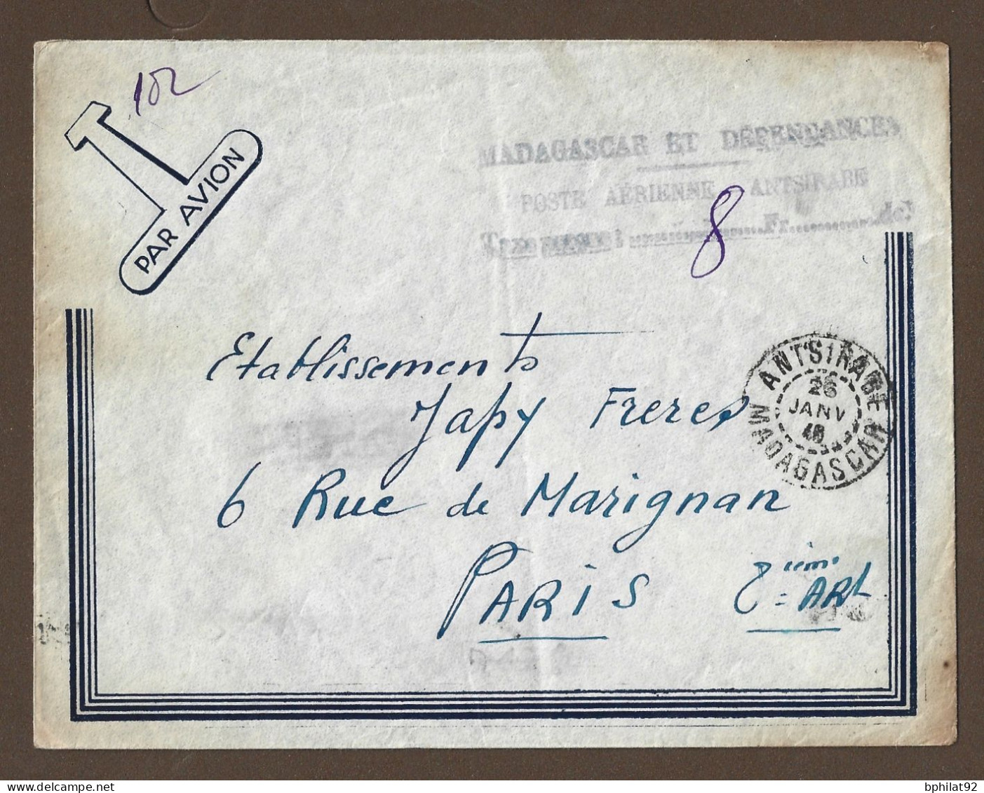 !!! MADAGASCAR, LETTRE RECOMMANDÉE PAR AVION AFFRANCHIE EN NUMÉRAIRE, DE ANTSIRABÉ POUR PARIS DE 1946 - Airmail
