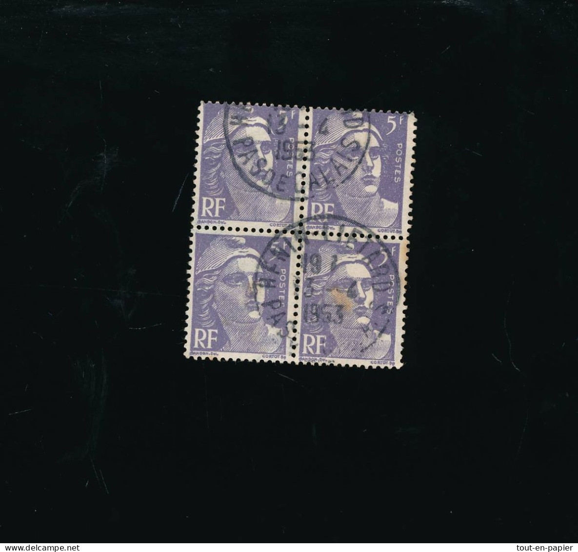 Bloc De 4 Timbres Marianne De Gandon 5F Piquage Décalé - 1945-54 Marianne (Gandon)