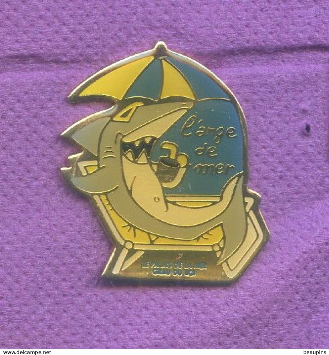 Rare Pins Requin Grau Du Roi Le Palais De La Mer N544 - Animaux