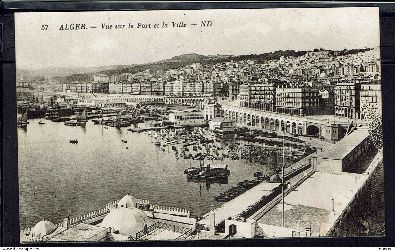 CP Algérie. E.d. ND.  57  Alger - Vue Sur Le Port Et La Ville. B/tb. - Algeria (1962-...)