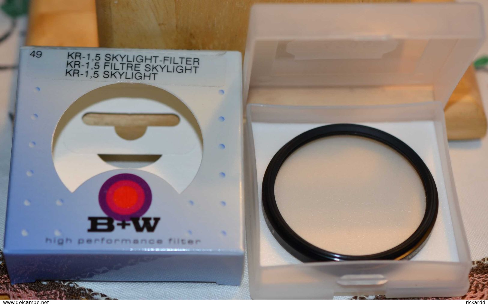 B+W KR-1,5 Skylight Filter Ø: 49 Mm In Original Box - Supplies And Equipment