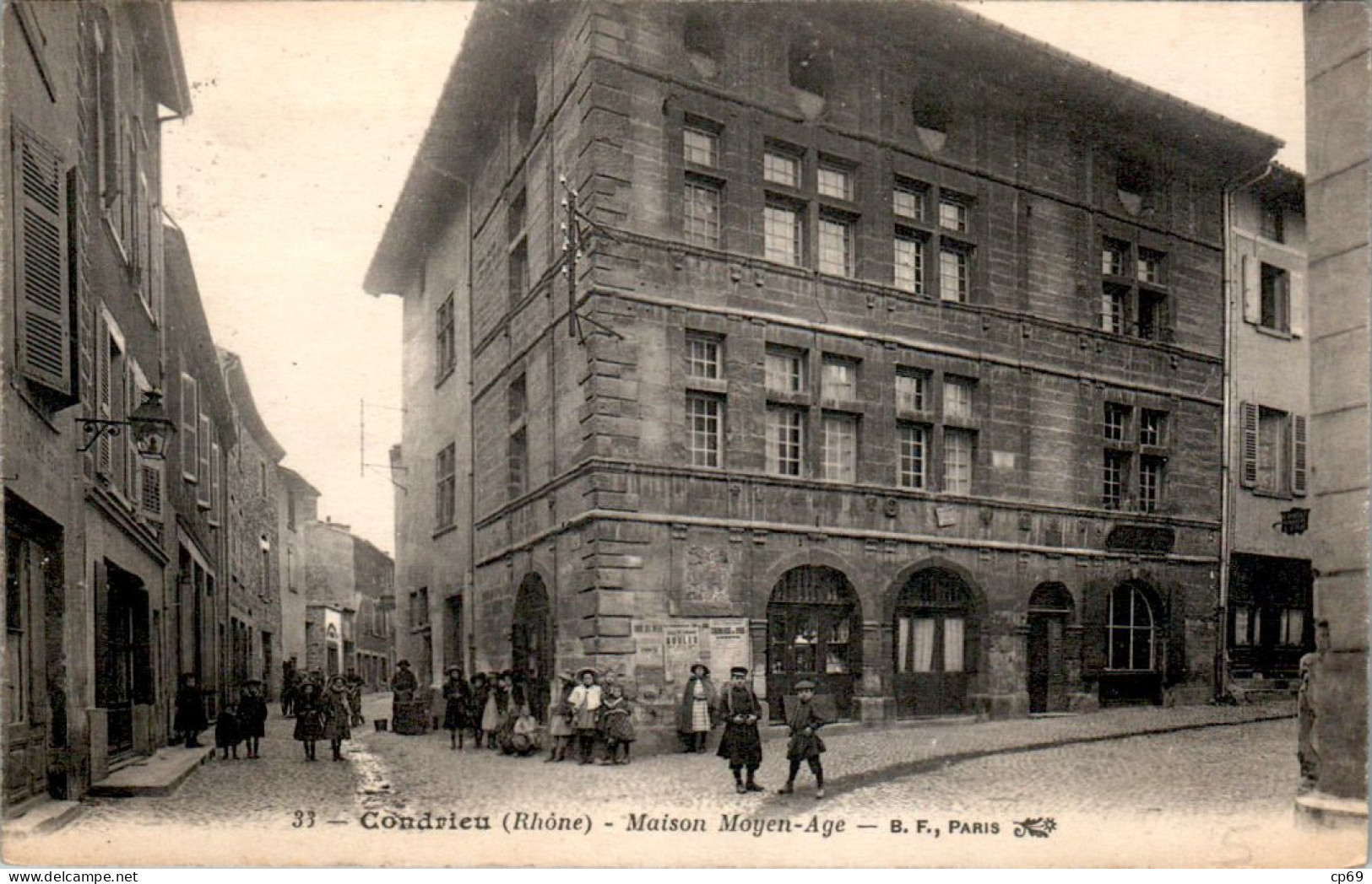 Condrieu Maison Moyen-Âge Rhône 69420 N°33 Dos Vert Cpa Voyagée En 1920 En TB.Etat - Condrieu