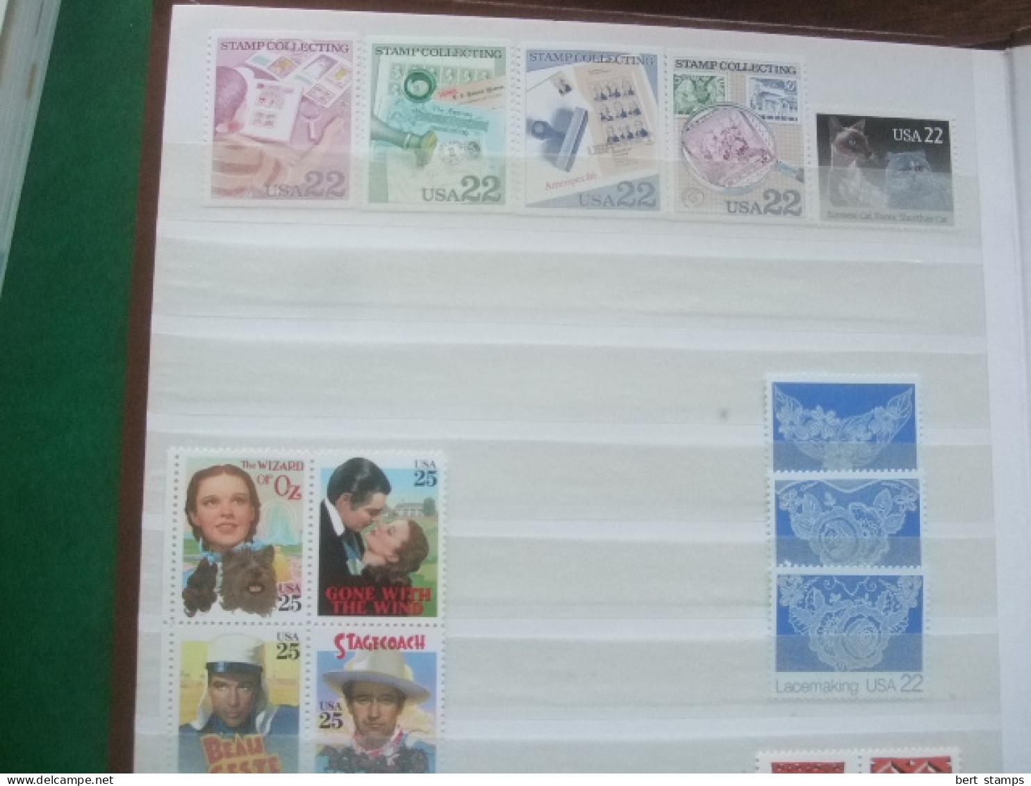 Stockbook with USA MNH