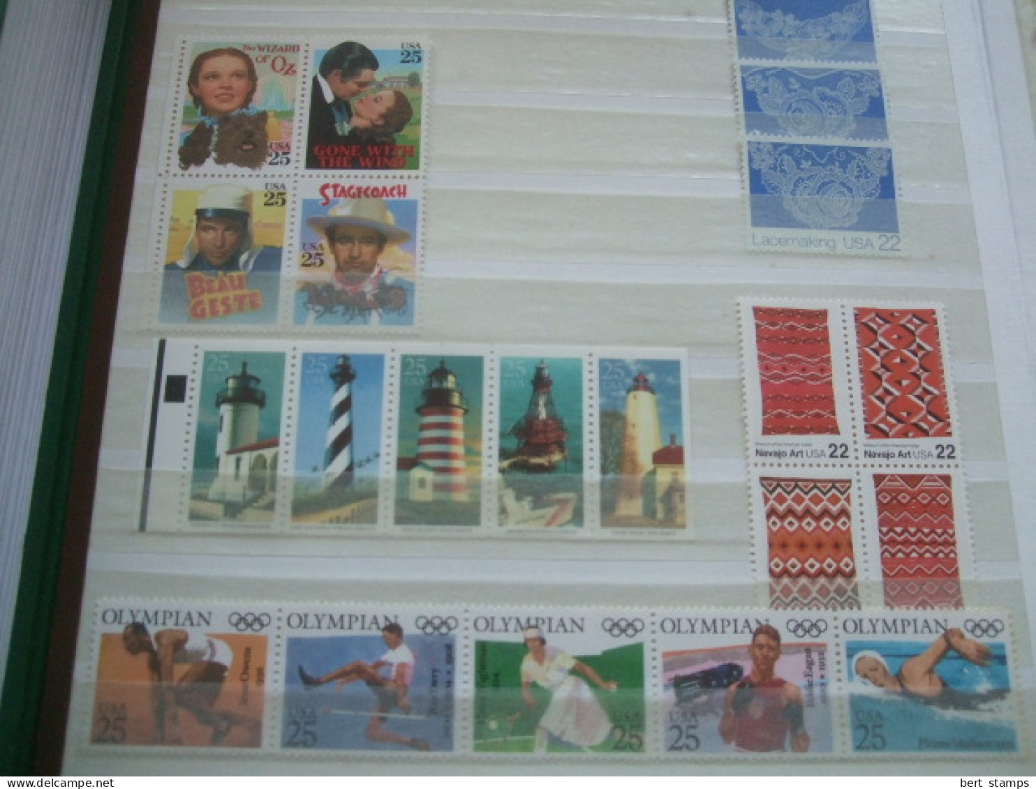 Stockbook with USA MNH