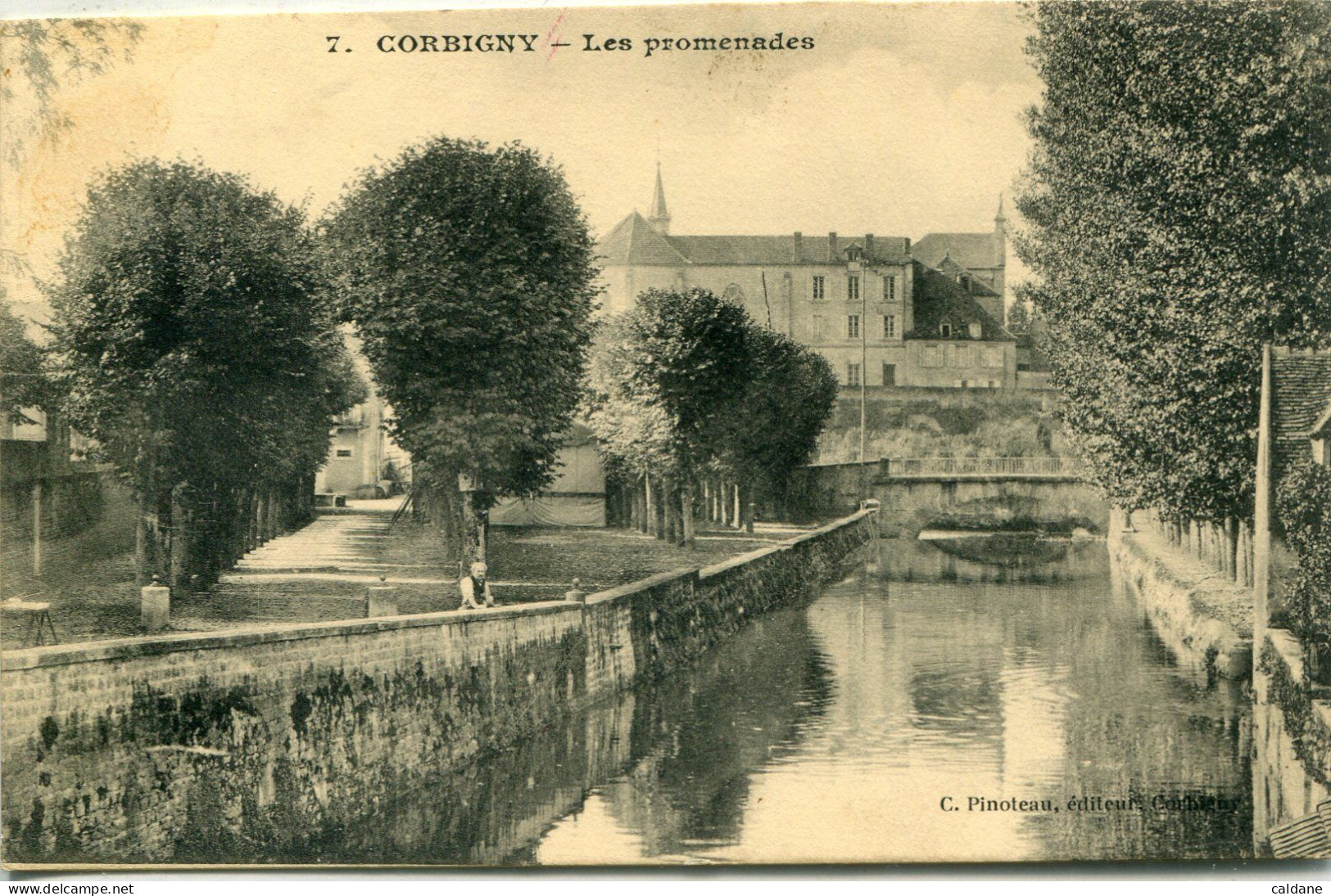 - 58 -NIEVRE- CORBIGNY - Les Promenades - Corbigny