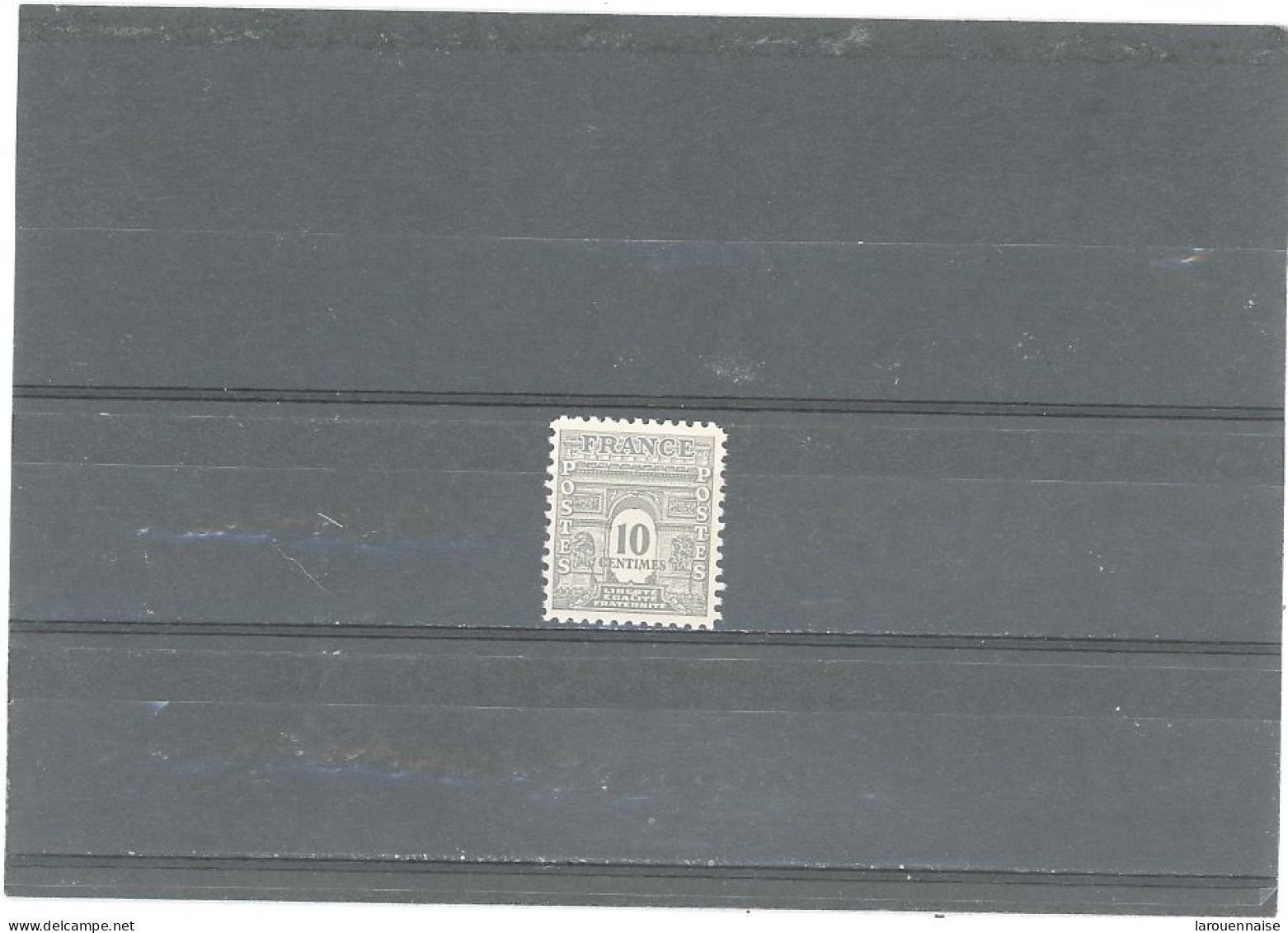 VARIÉTÉS -N°621 -ARC DE TRIOMPHE -10cGRIS N** -PETIT ANNEAU LUNE DANS LE CARTOUCHE SUR LE MOT   LIBERTÉ - Unused Stamps