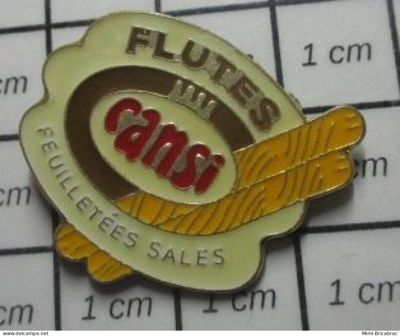 1221 Pin's Pins / Beau Et Rare / CANSI FLUTES FEUILLETEES SALES (sic ) - Alimentación