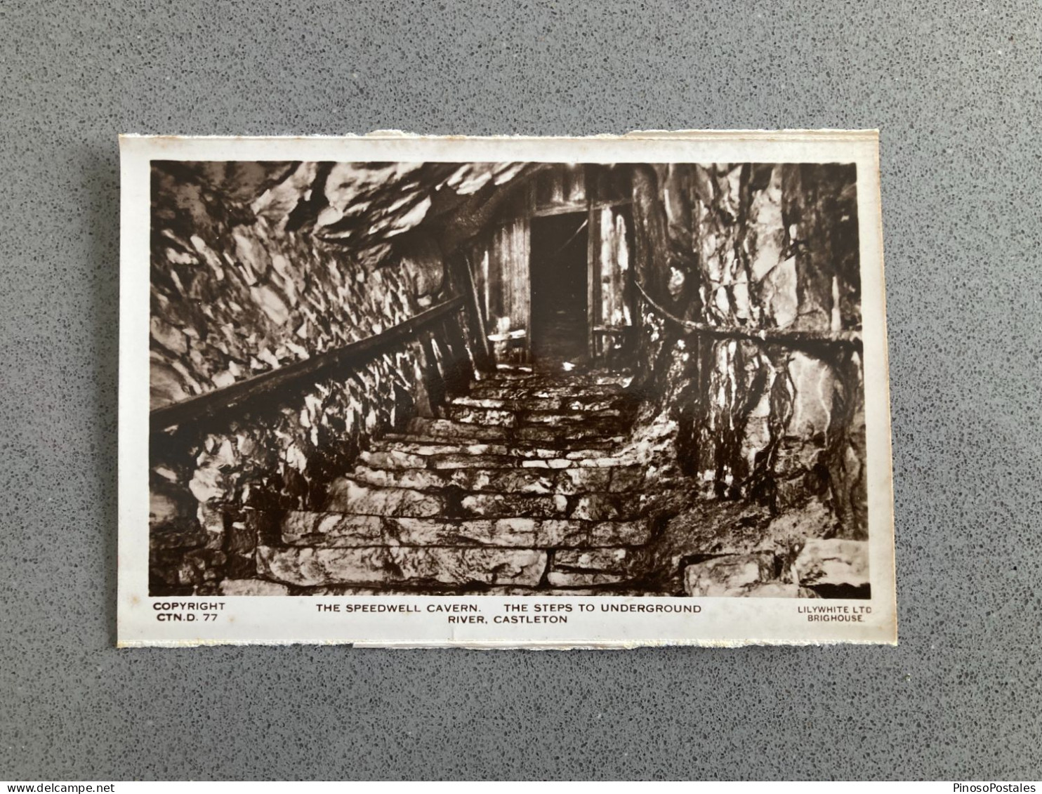 The Speedwell Cavern The Steps To Underground River Castleton Carte Postale Postcard - Derbyshire